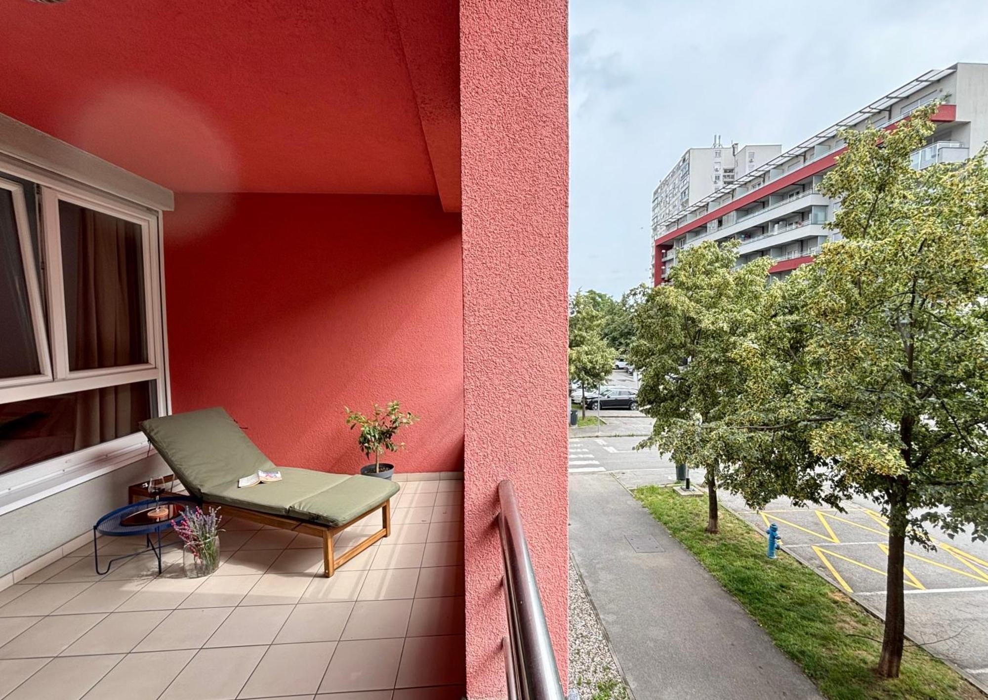 Terrace Bliss Apartment With Free Garage Ζάγκρεμπ Εξωτερικό φωτογραφία